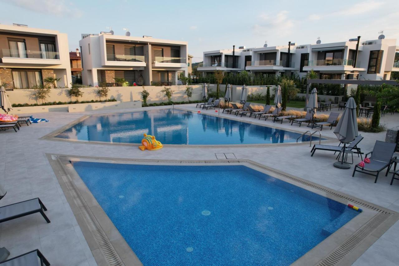 Olea Valley Holiday Villa Nikiti  Bagian luar foto